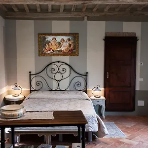 Anna Pensión Montalcino